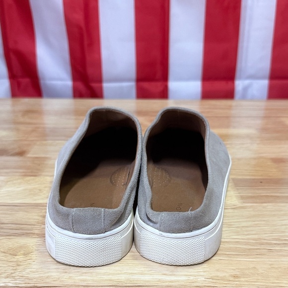 Caslon Women's Gray Slip-On Loafers - Picture 3 of 7